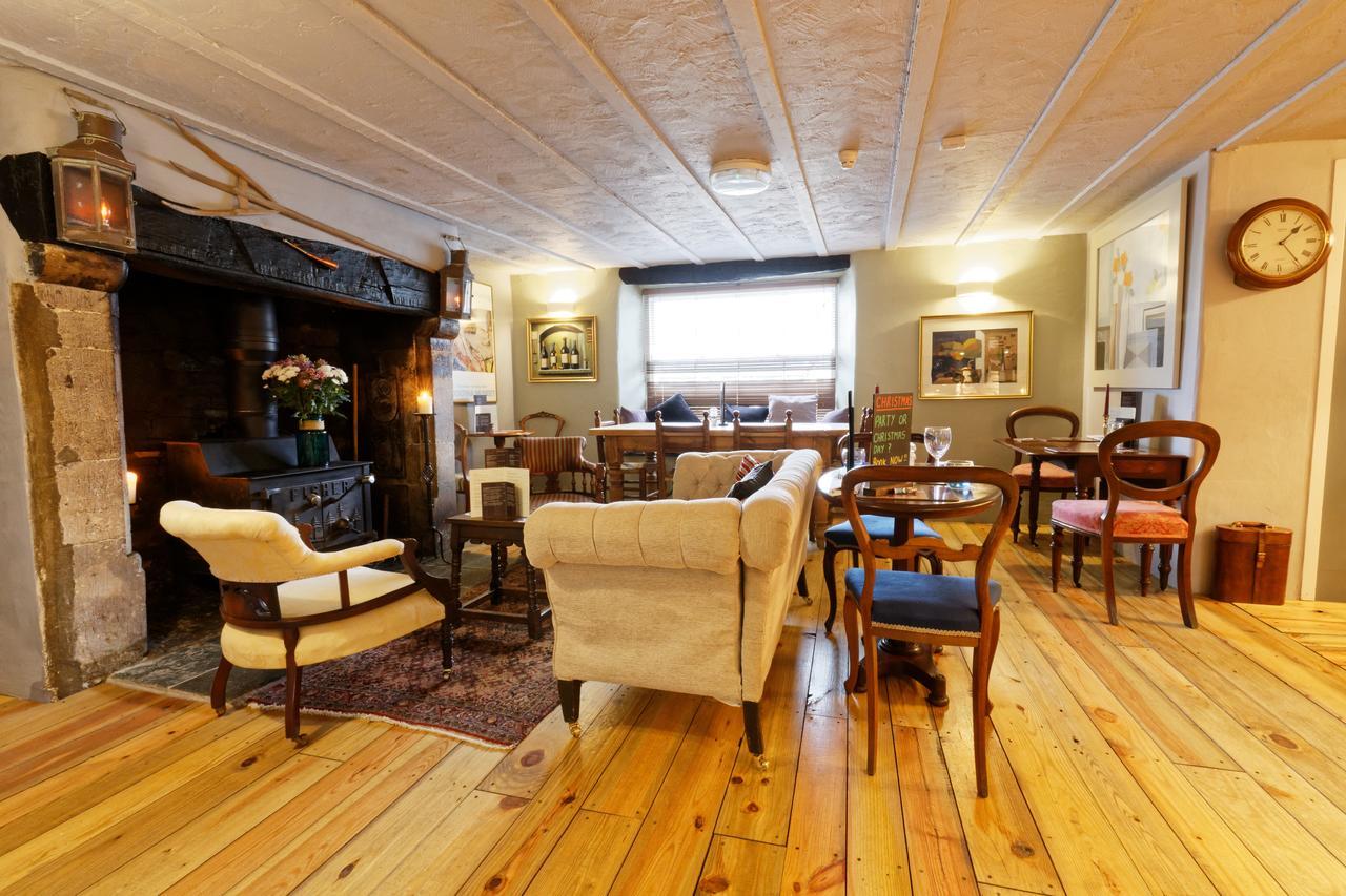 Rams Head Inn Dolton Extérieur photo