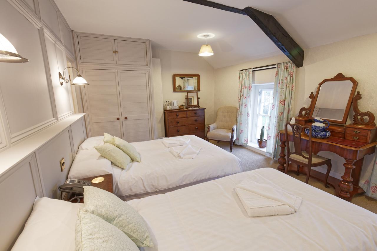 Rams Head Inn Dolton Extérieur photo