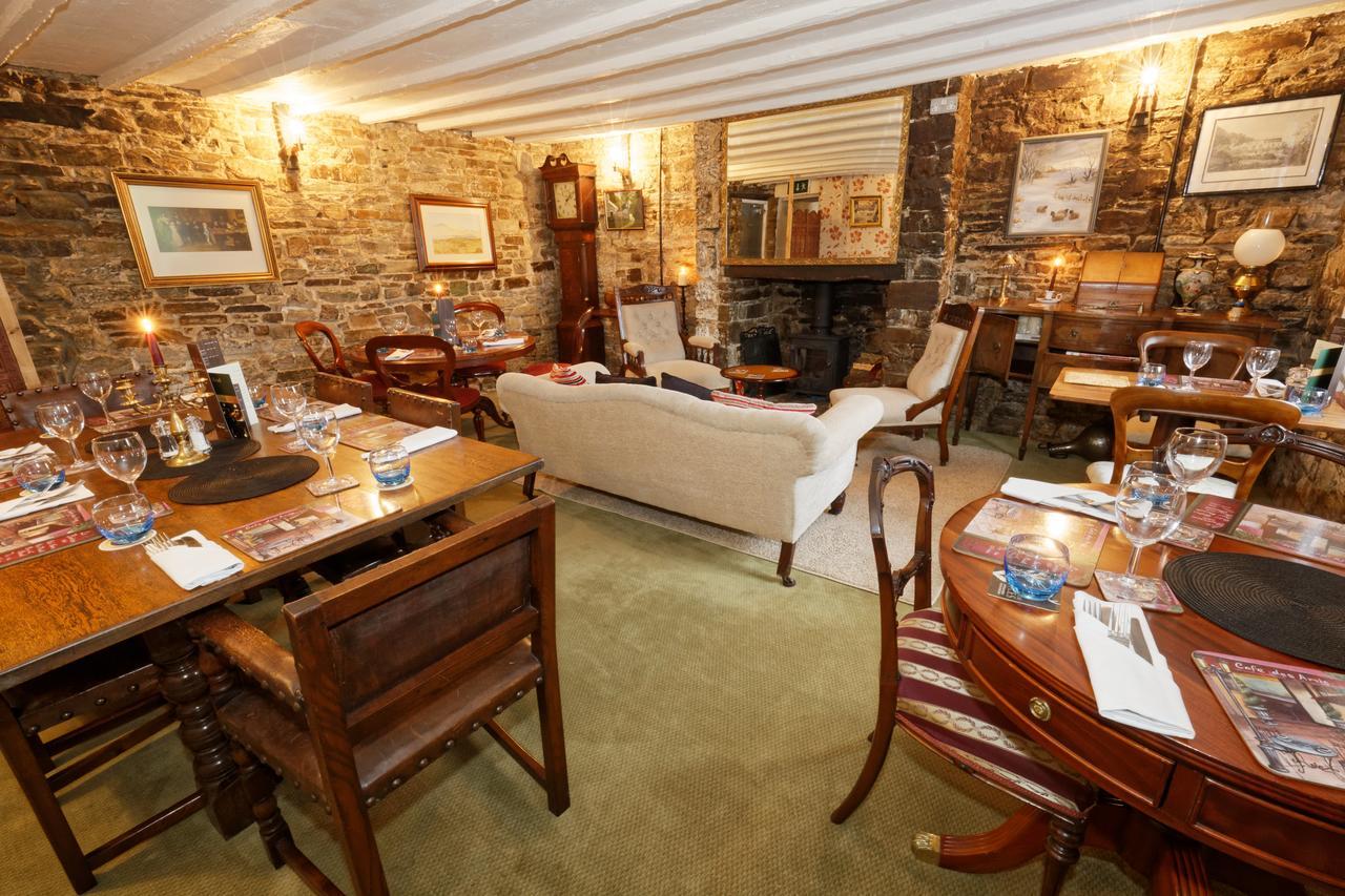 Rams Head Inn Dolton Extérieur photo