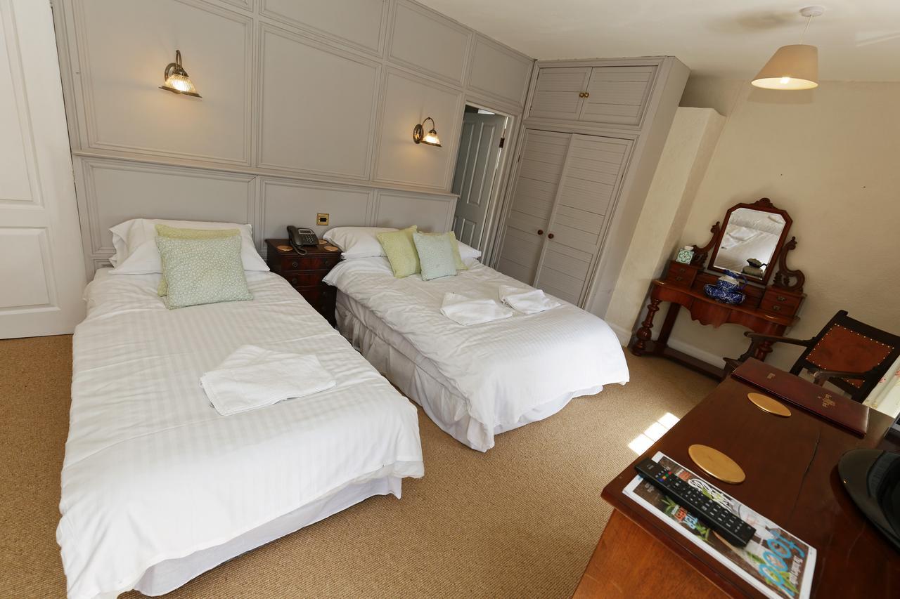 Rams Head Inn Dolton Extérieur photo