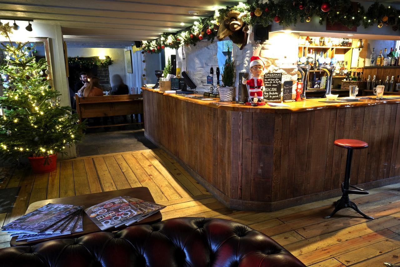 Rams Head Inn Dolton Extérieur photo